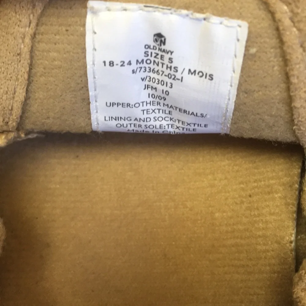 Brown Baby Bear Slippers With Sole Gripping Sz 5 baby